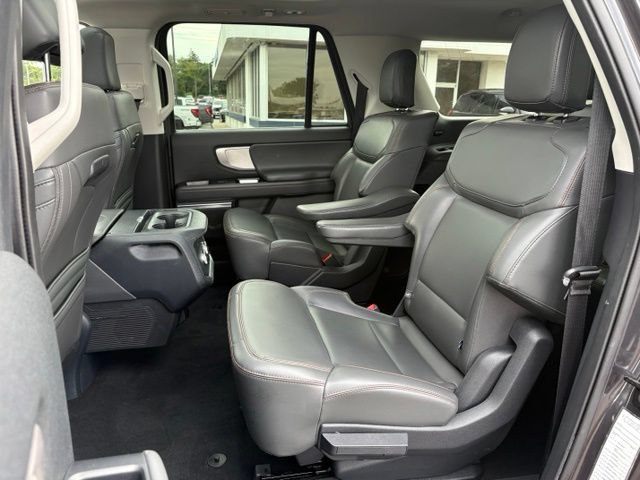 Certified 2025 Ford Expedition Max Active AWD/4WD image 18