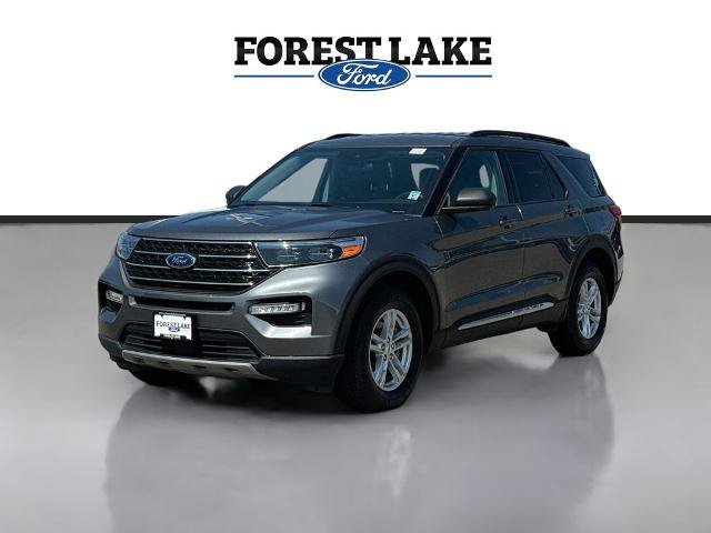 Certified 2023 Ford Explorer XLT w/ Equipment Group 202A AWD/4WD image 3
