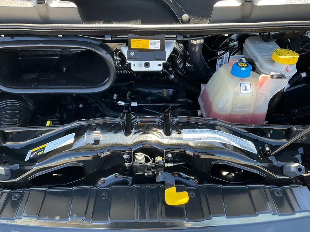 Used 2023 RAM ProMaster 2500 image 9