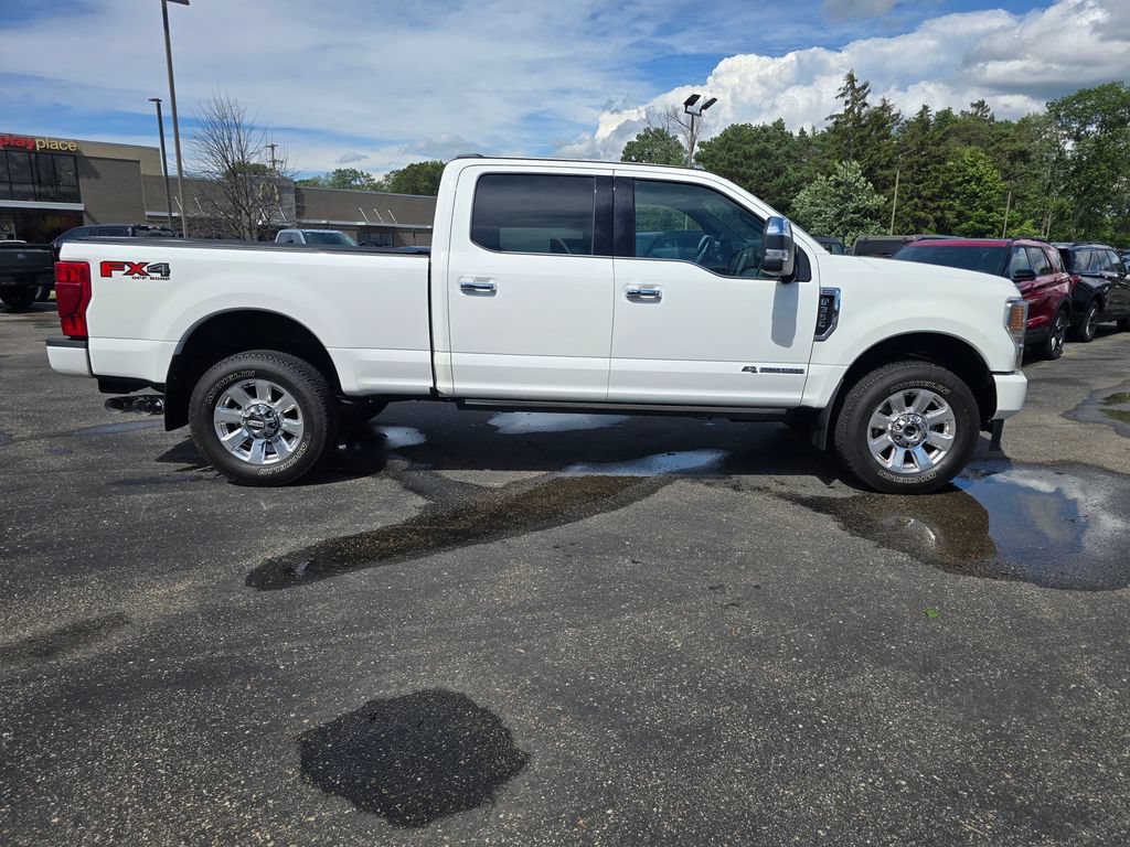 Certified 2022 Ford F350 Platinum AWD/4WD image 7