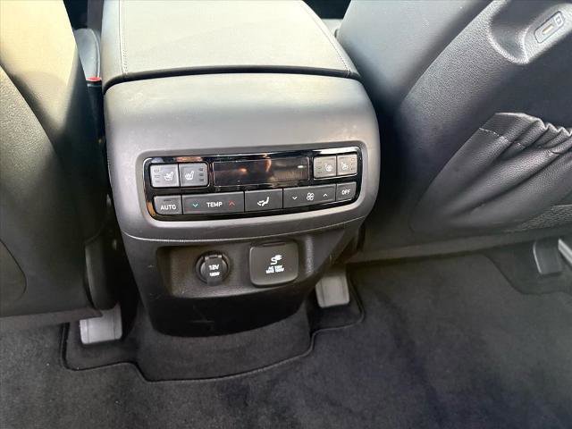 Used 2023 Hyundai Palisade Calligraphy image 22