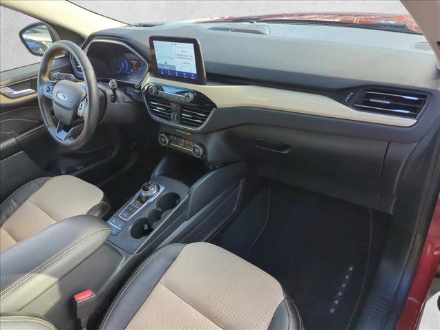 Certified 2021 Ford Escape Titanium w/ Titanium Premium Package image 25