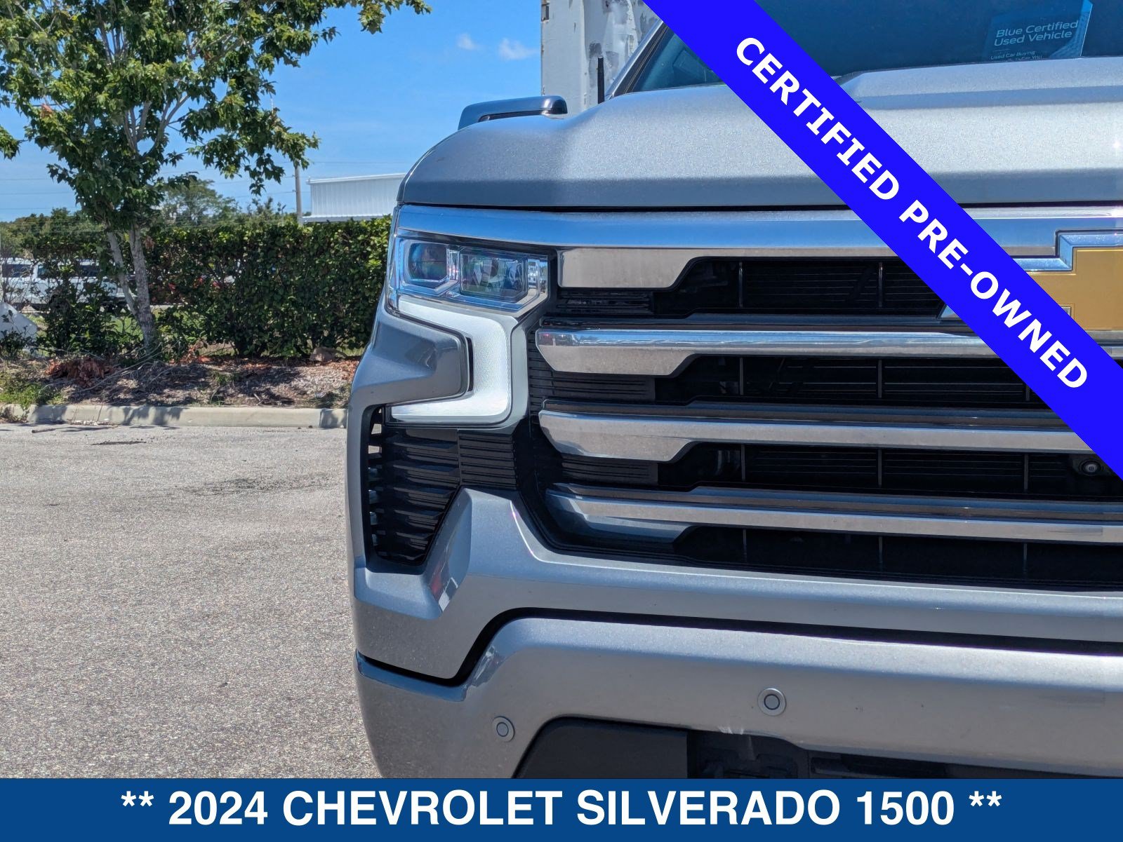 Used 2024 Chevrolet Silverado 1500 High Country w/ Technology Package AWD/4WD image 9