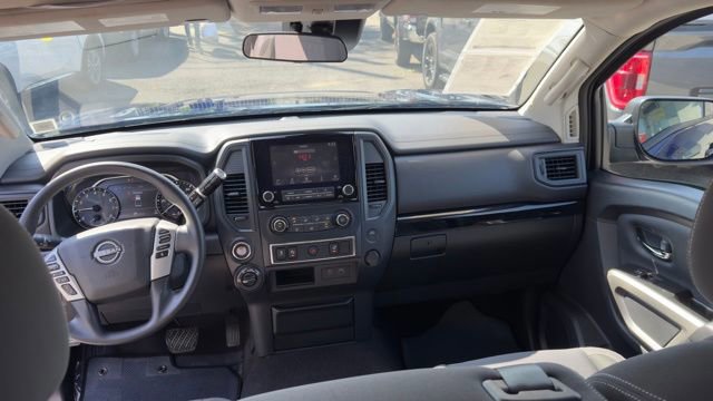 Used 2023 Nissan Titan SV image 22