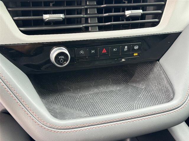 Certified 2026 Ford Explorer Active w/ Active Comfort Package RWD image 26