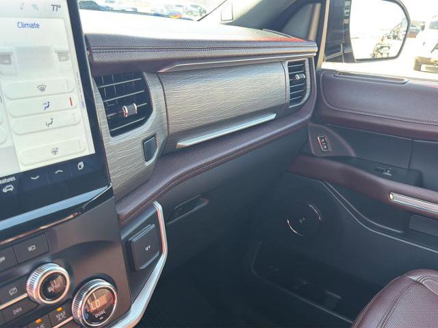 Certified 2022 Ford Expedition Max Limited image 9