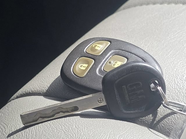 Used 2023 GMC Savana 3500 w/ Driver Convenience Package RWD image 32