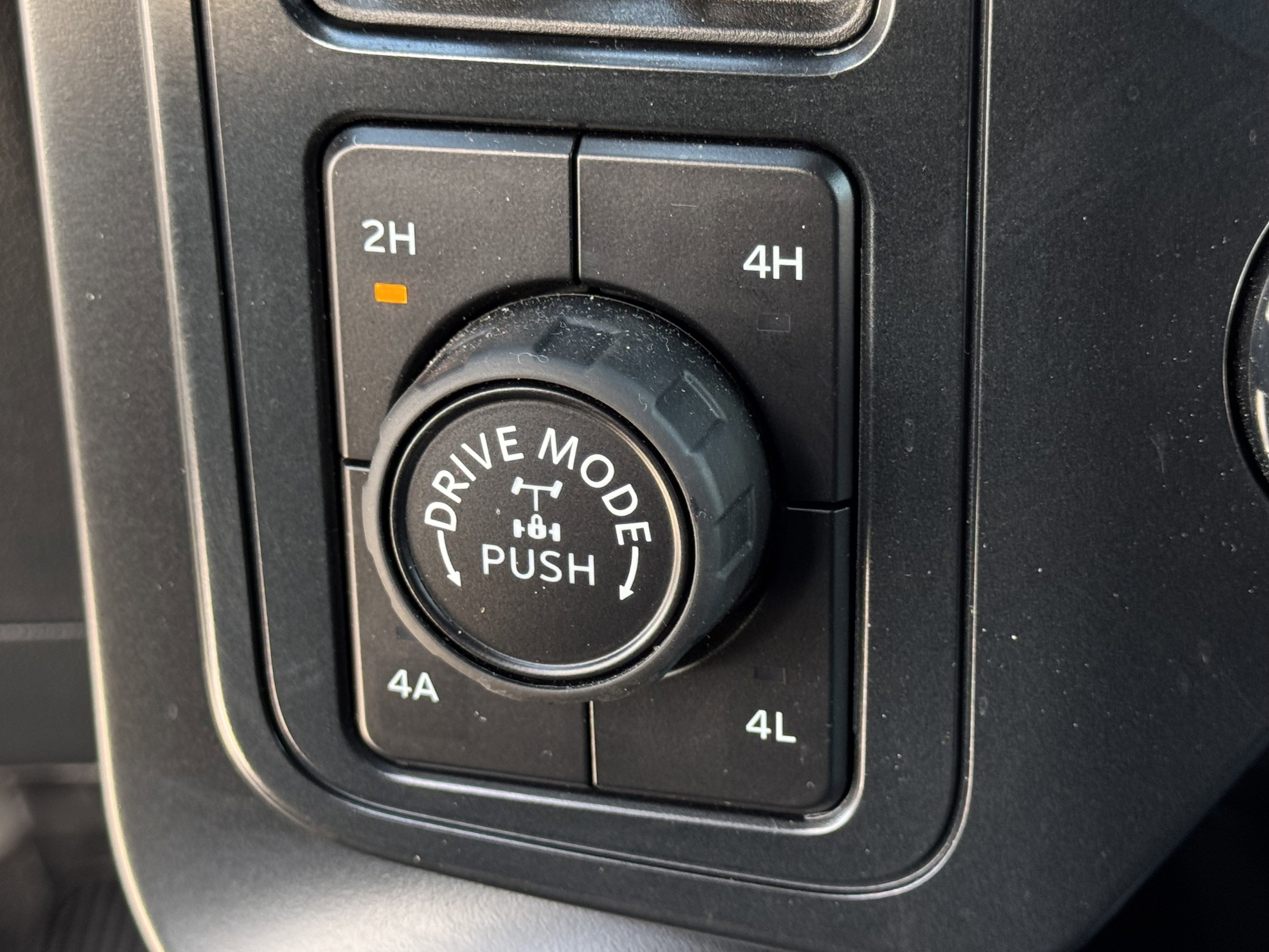 Certified 2025 Ford F150 Raptor image 25