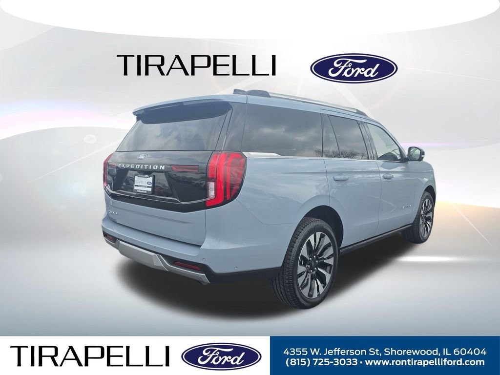 Certified 2025 Ford Expedition Platinum w/ Driver's Package AWD/4WD image 3