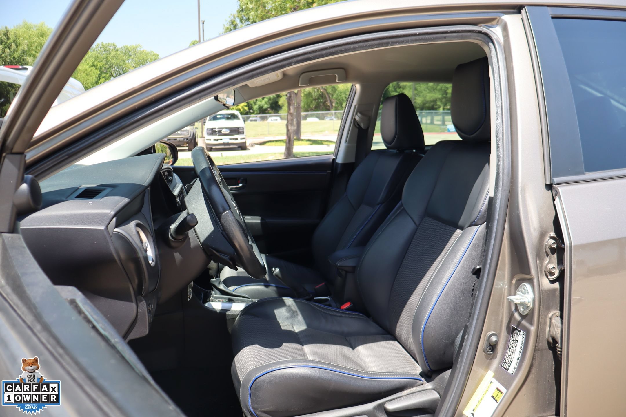 Used 2019 Toyota Corolla SE FWD image 11