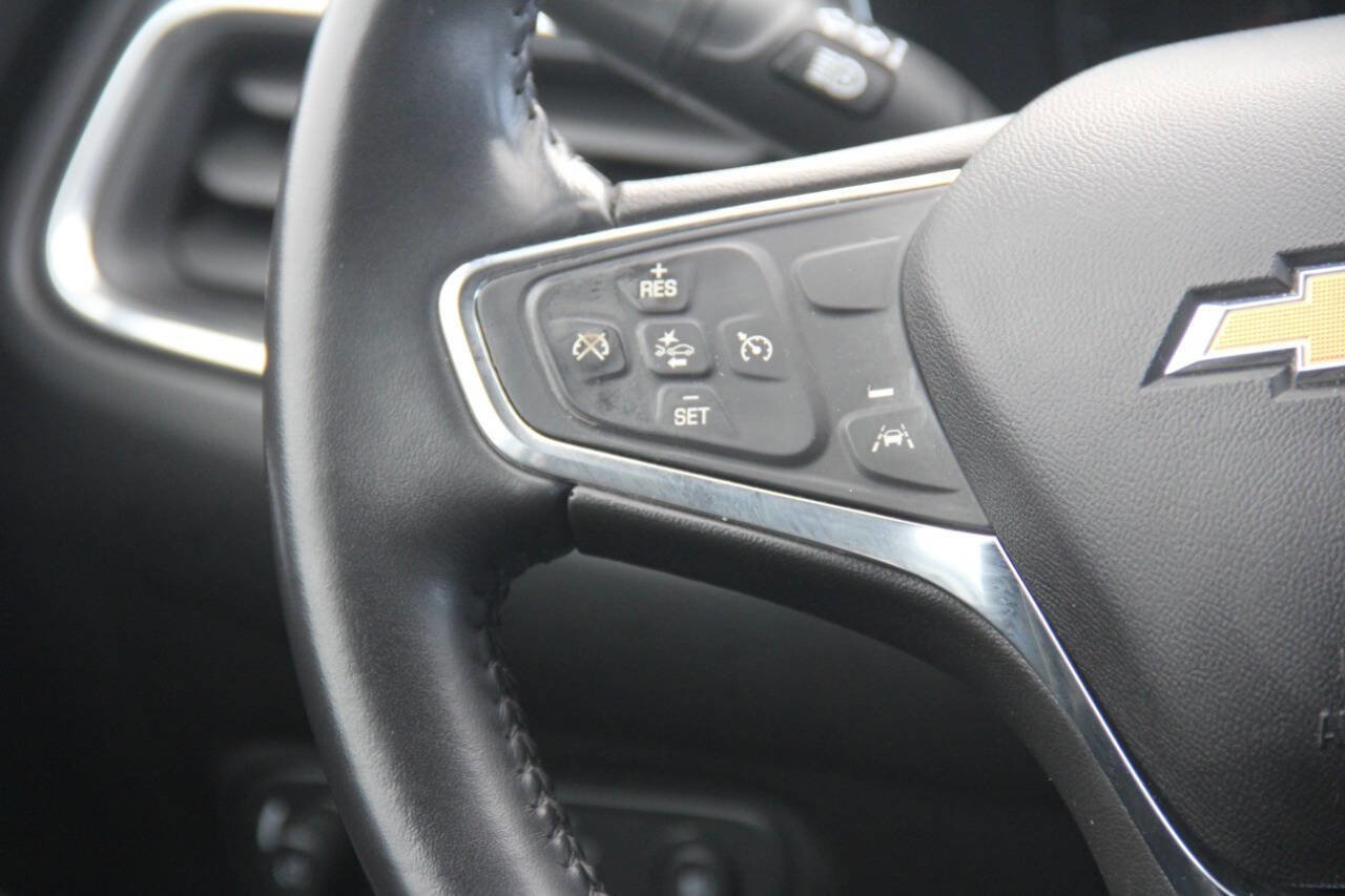 Used 2020 Chevrolet Equinox LT image 17