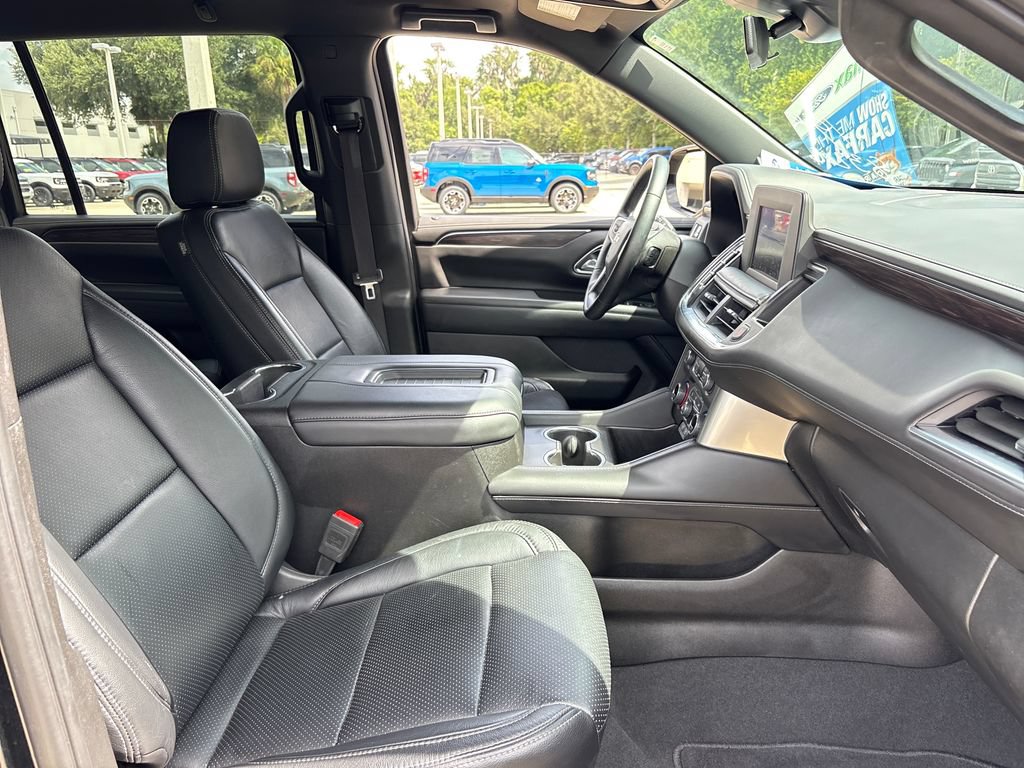 Used 2024 Chevrolet Suburban LS w/ Driver Alert Package AWD/4WD image 27