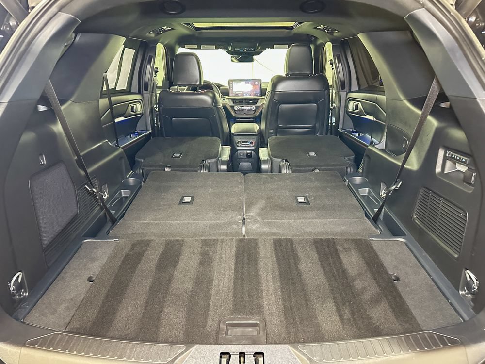 Certified 2025 Ford Explorer ST AWD/4WD image 22