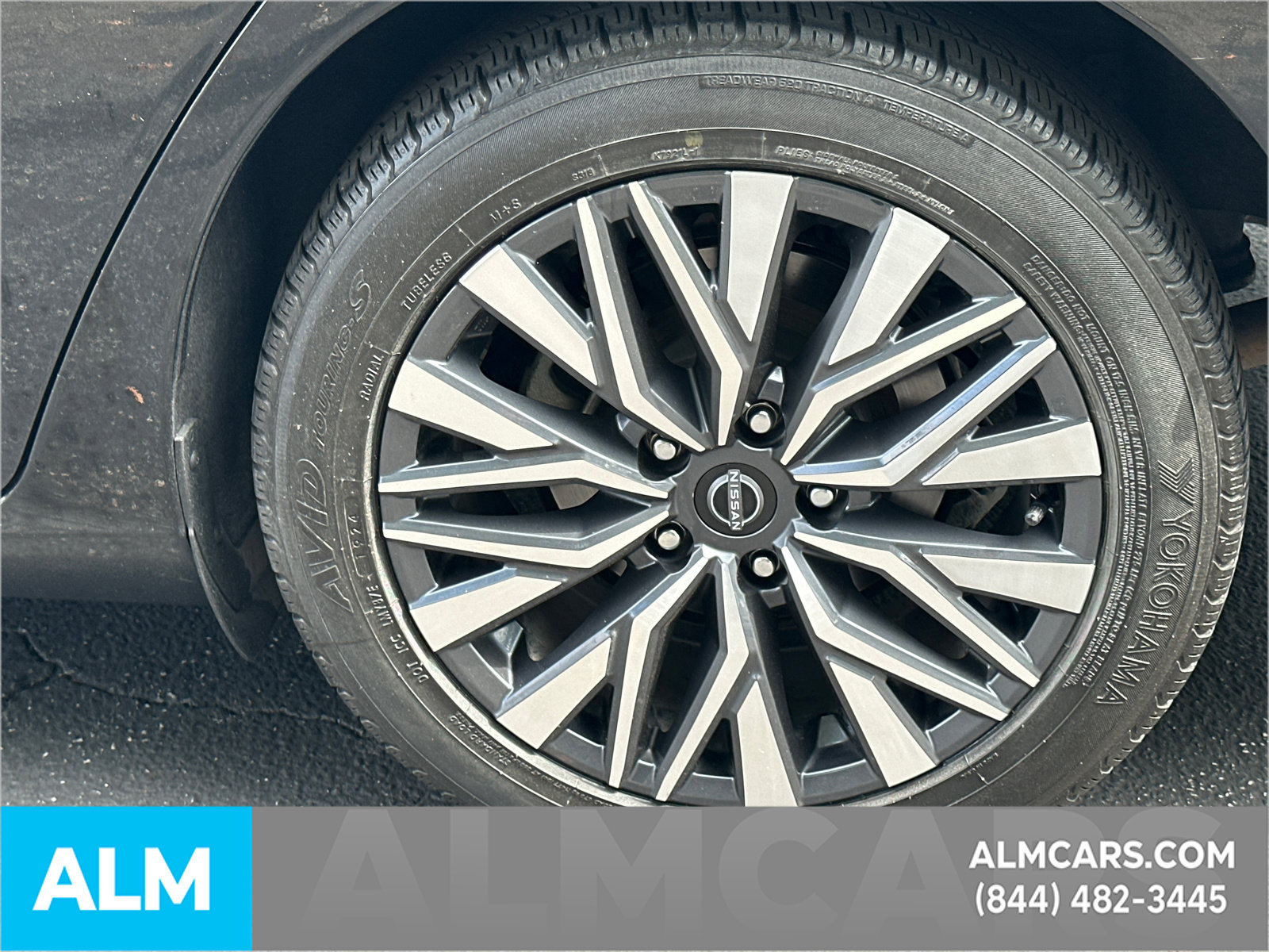 Used 2024 Nissan Altima 2.5 SV FWD image 22