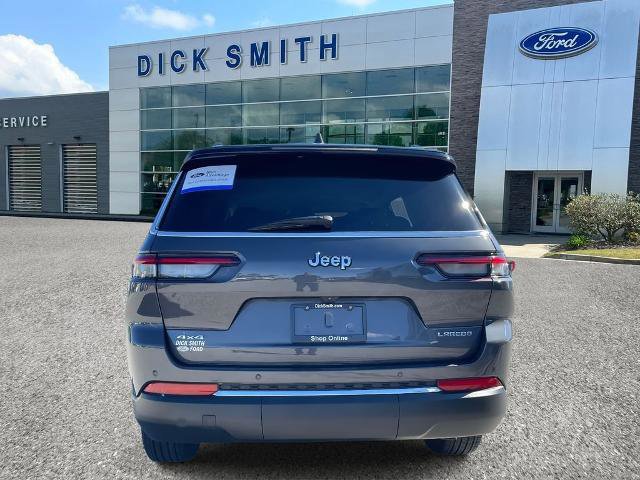 Used 2024 Jeep Grand Cherokee L Laredo image 3