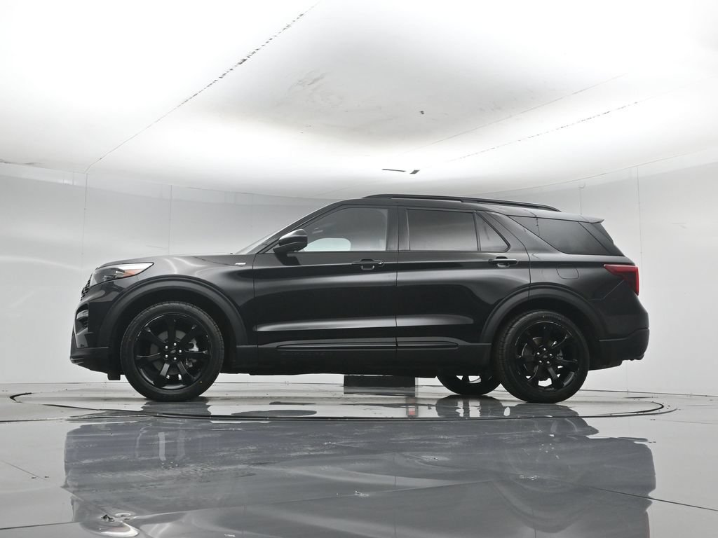 Certified 2023 Ford Explorer ST-Line RWD image 49