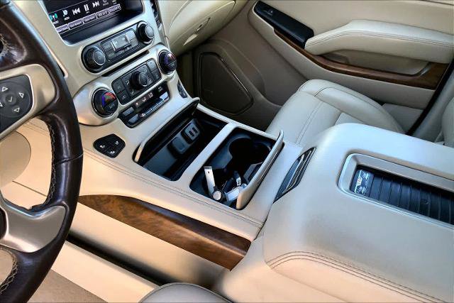 Used 2019 GMC Yukon Denali w/ Open Road Package AWD/4WD image 17