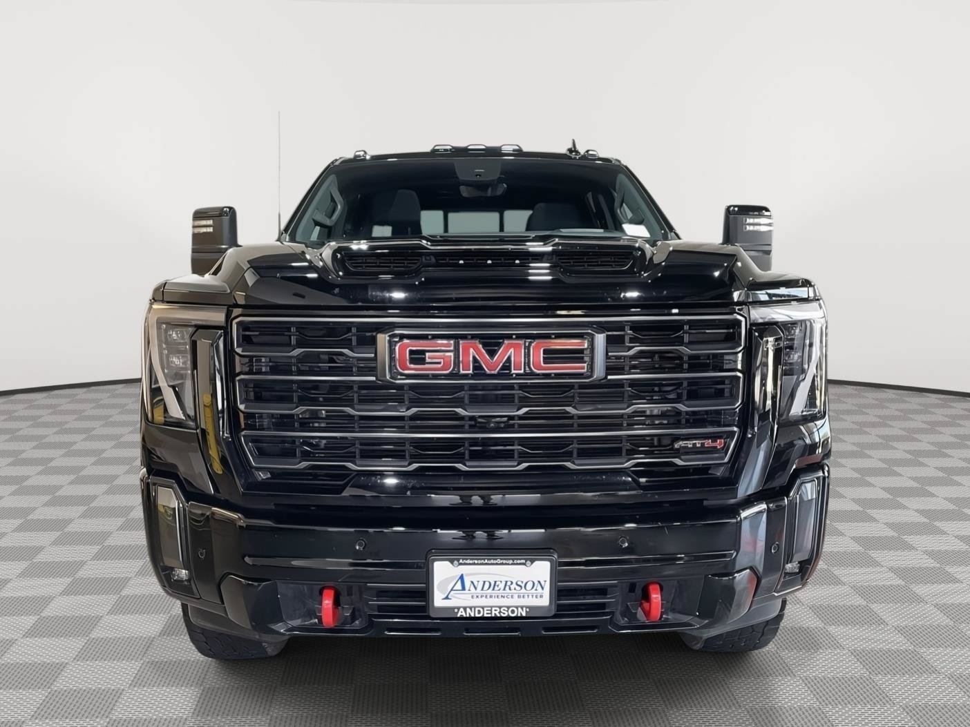Used 2024 GMC Sierra 2500 AT4 w/ AT4 Premium Plus Package AWD/4WD image 4