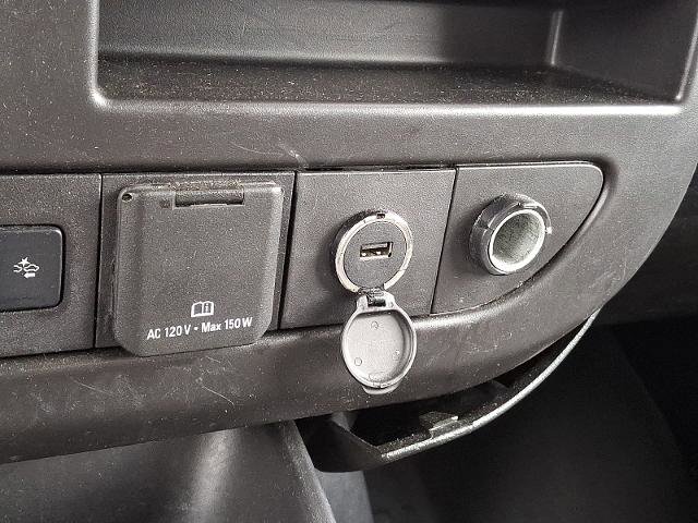 Used 2021 GMC Savana 3500 Extended w/ Power Convenience Package RWD image 22