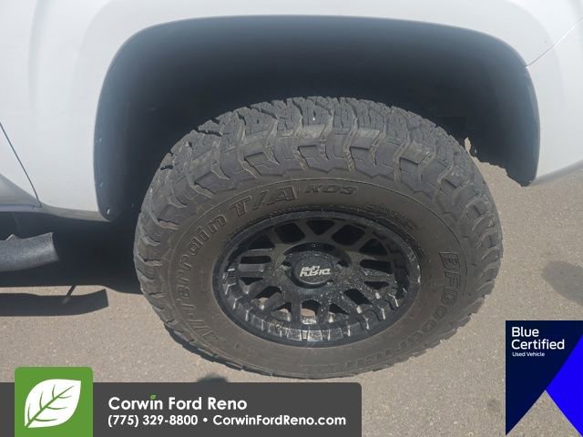 Used 2018 Toyota Tacoma SR w/ SR Convenience Package RWD image 18