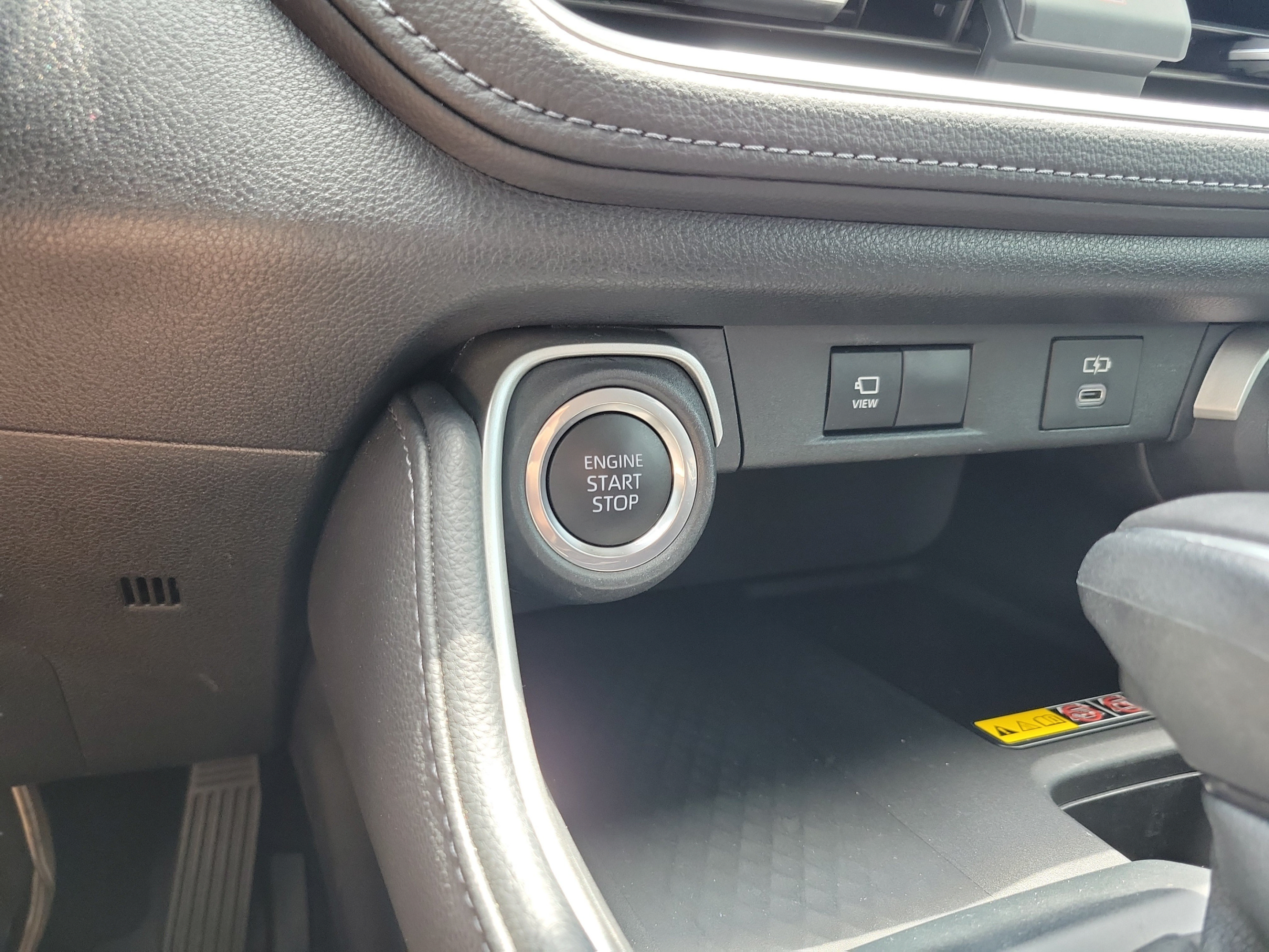 Used 2024 Toyota Grand Highlander AWD image 29