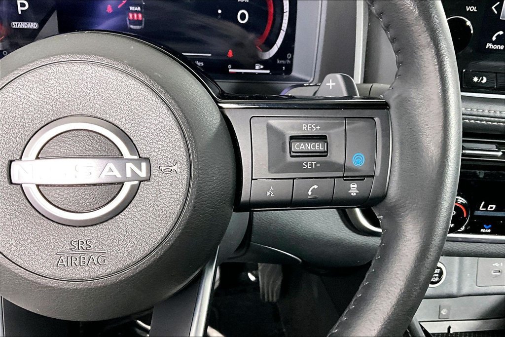 Used 2023 Nissan Rogue Platinum w/ Platinum Premium Package FWD image 19