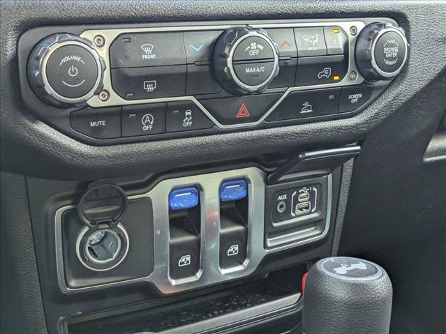 Used 2025 Jeep Wrangler Sport AWD/4WD image 14