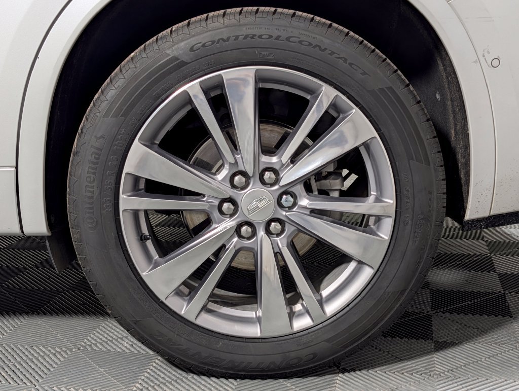 Used 2023 Cadillac XT6 Premium Luxury w/ Technology Package FWD image 30