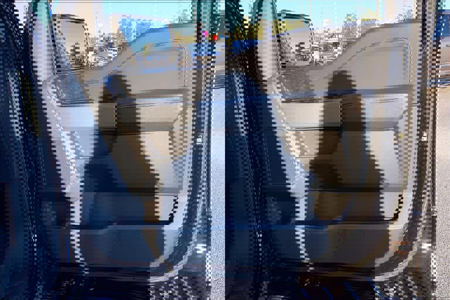 Certified 2023 Ford F150 Lariat image 23