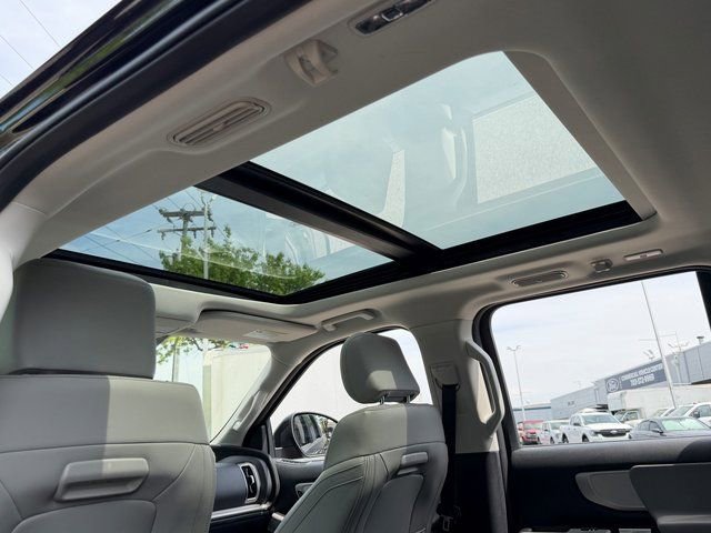 Certified 2025 Ford Expedition Max Active AWD/4WD image 11
