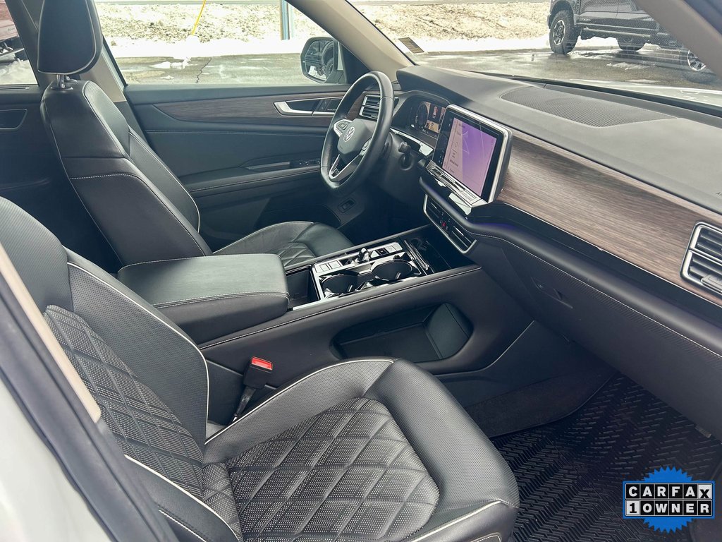 Used 2024 Volkswagen Atlas SEL Premium R-Line image 18