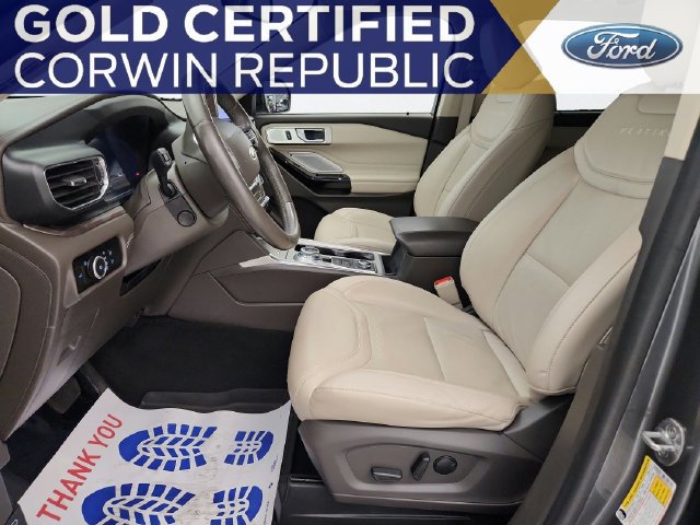 Certified 2023 Ford Explorer Platinum w/ Technology Package AWD/4WD image 13