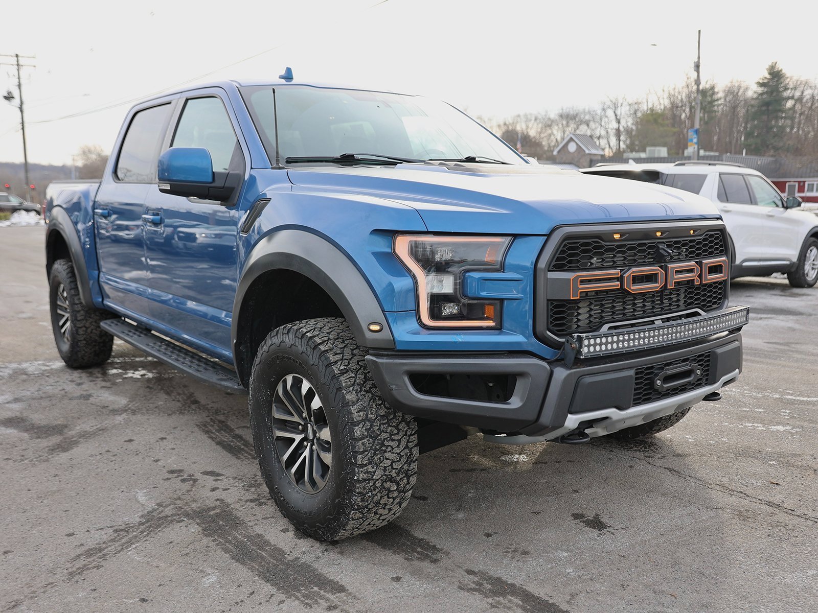 Certified 2020 Ford F150 Raptor w/ Equipment Group 802A Luxury image 1