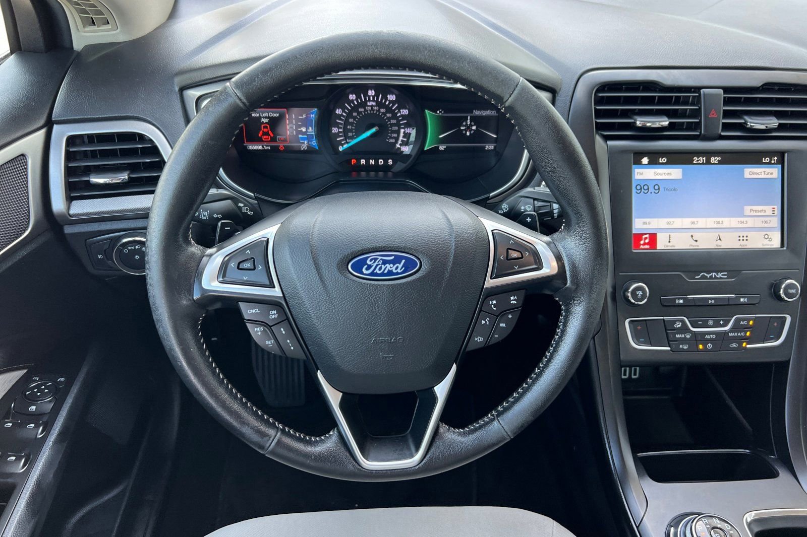 Certified 2019 Ford Fusion SE w/ Equipment Group 151A image 15