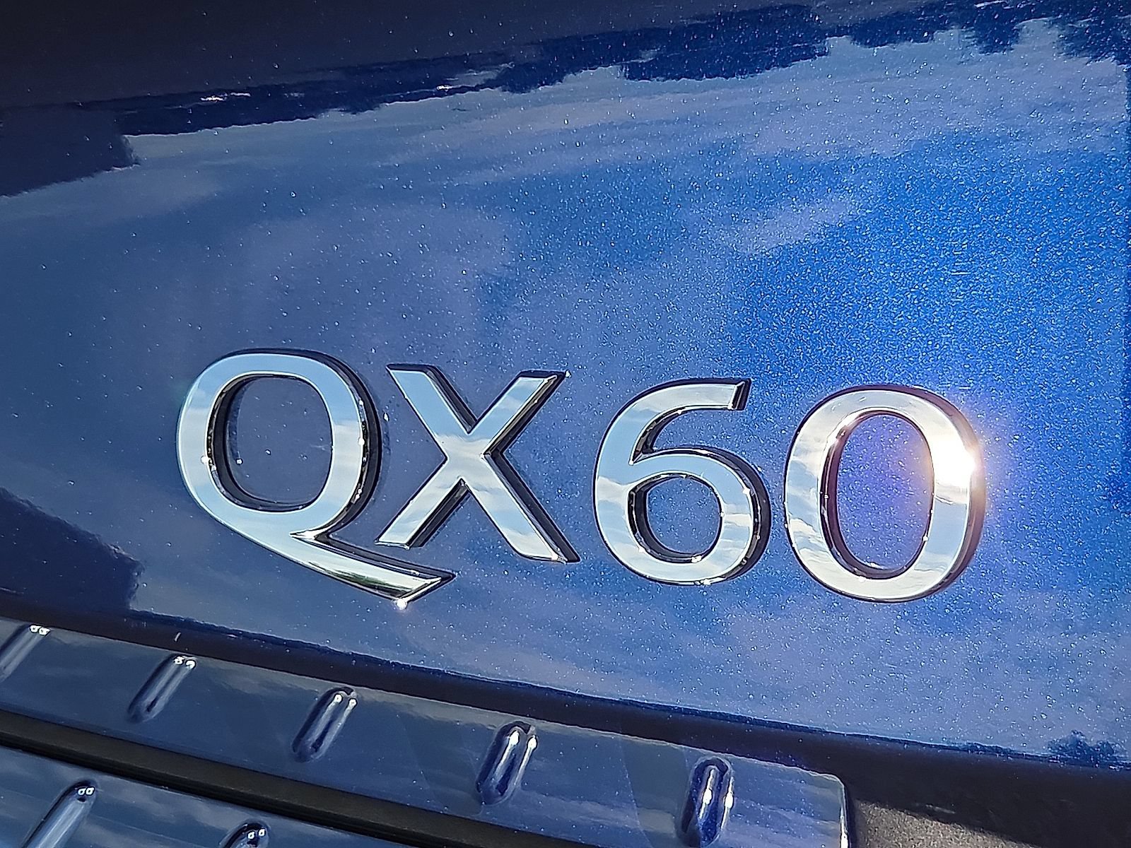 Used 2025 INFINITI QX60 Autograph w/ Cargo Package AWD/4WD image 9
