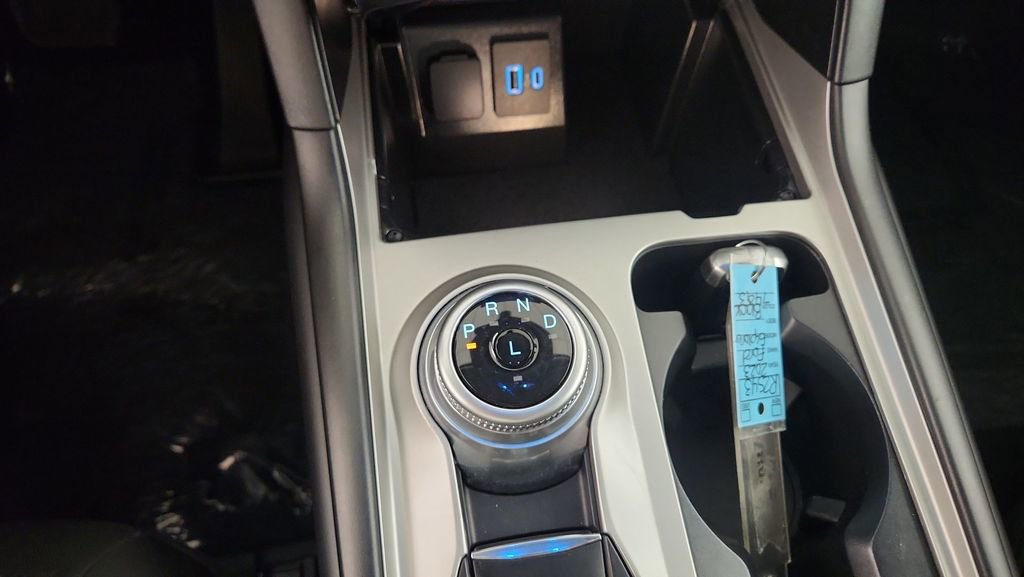 Certified 2023 Ford Explorer XLT image 27