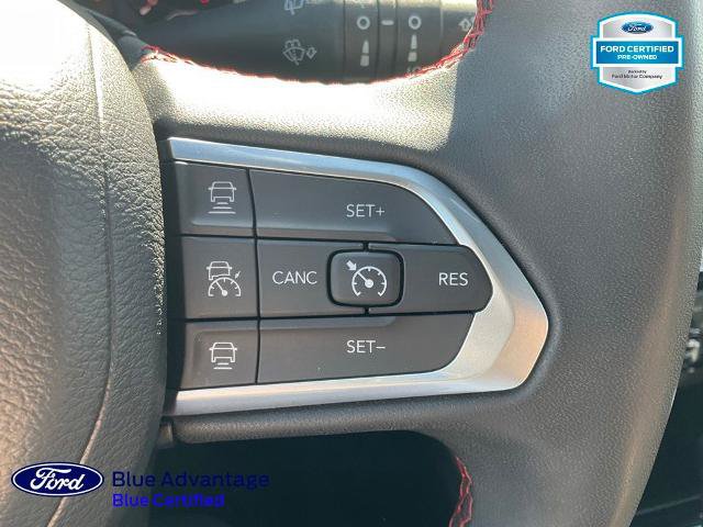 Used 2023 Jeep Compass Trailhawk w/ Trailhawk Convenience Group AWD/4WD image 9