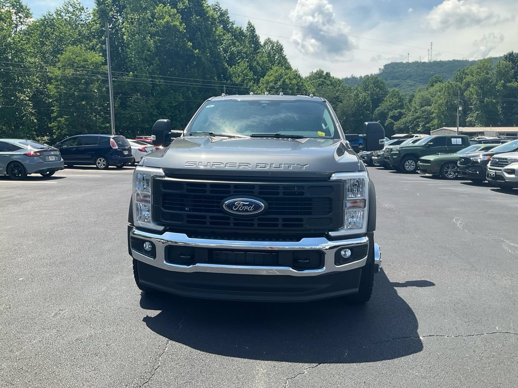 Certified 2026 Ford F450 XL w/ XL Driver Assist Package AWD/4WD image 2