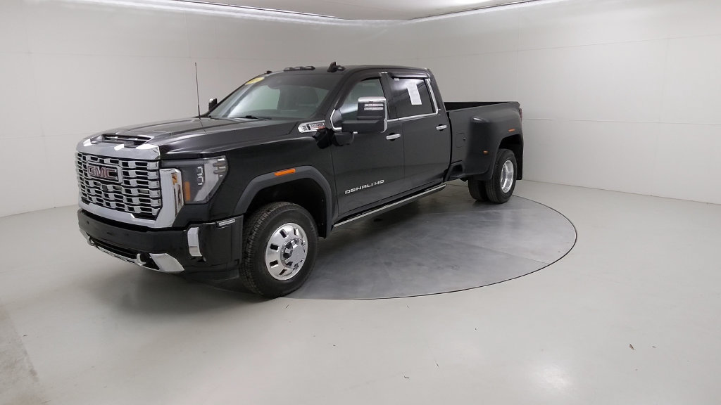 Used 2024 GMC Sierra 3500 Denali w/ Denali Reserve Package AWD/4WD image 21