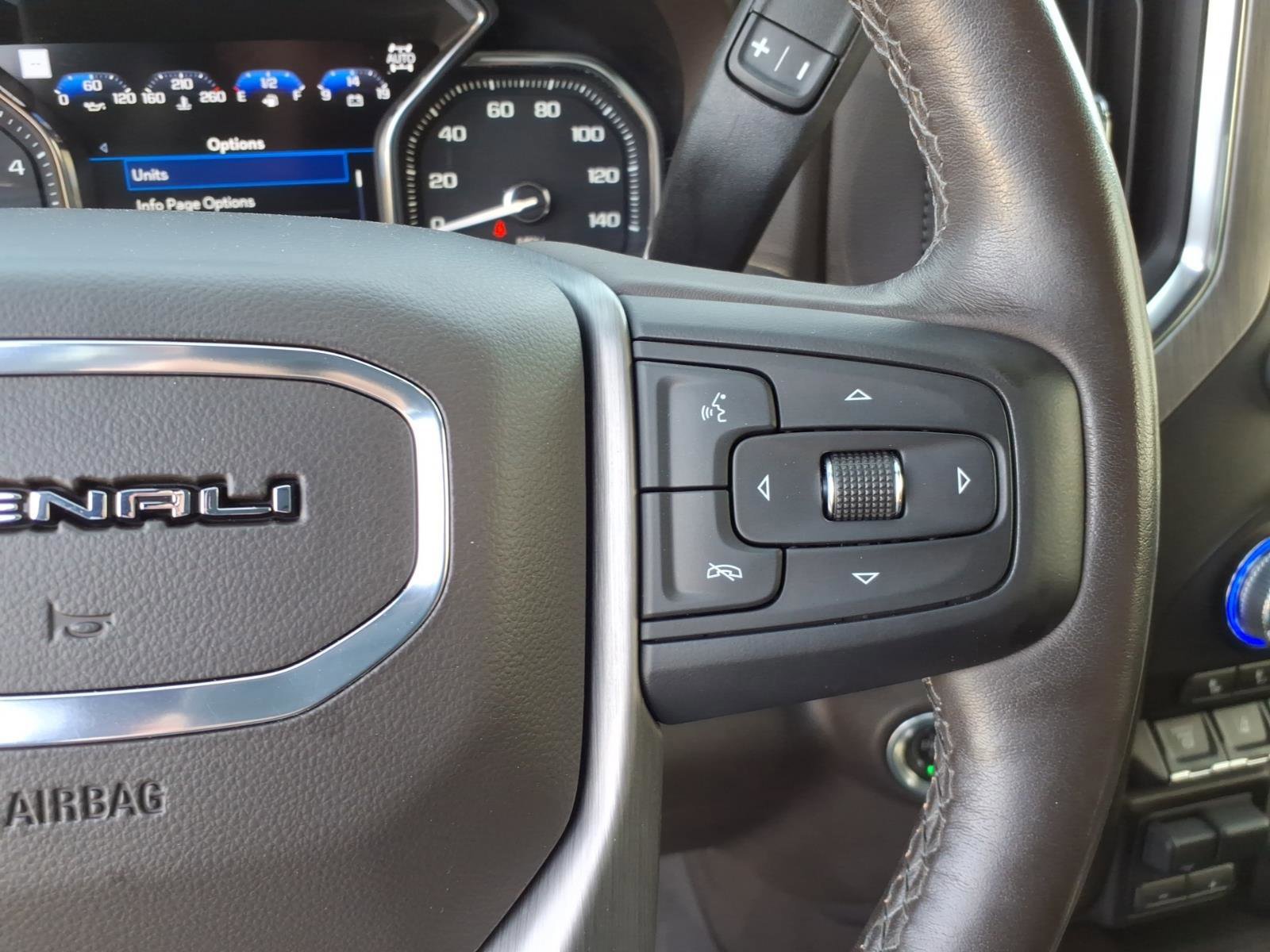 Used 2022 GMC Sierra 3500 Denali image 19