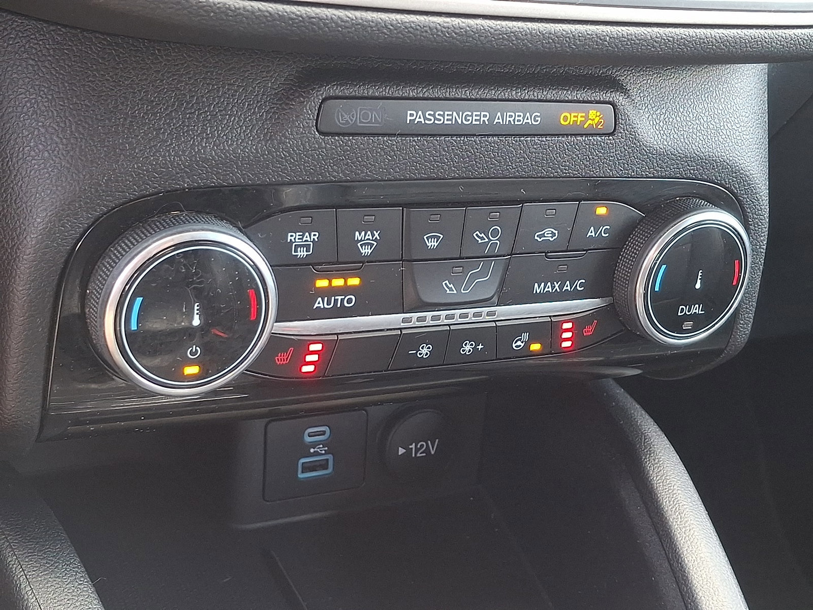 Certified 2022 Ford Escape SEL image 15