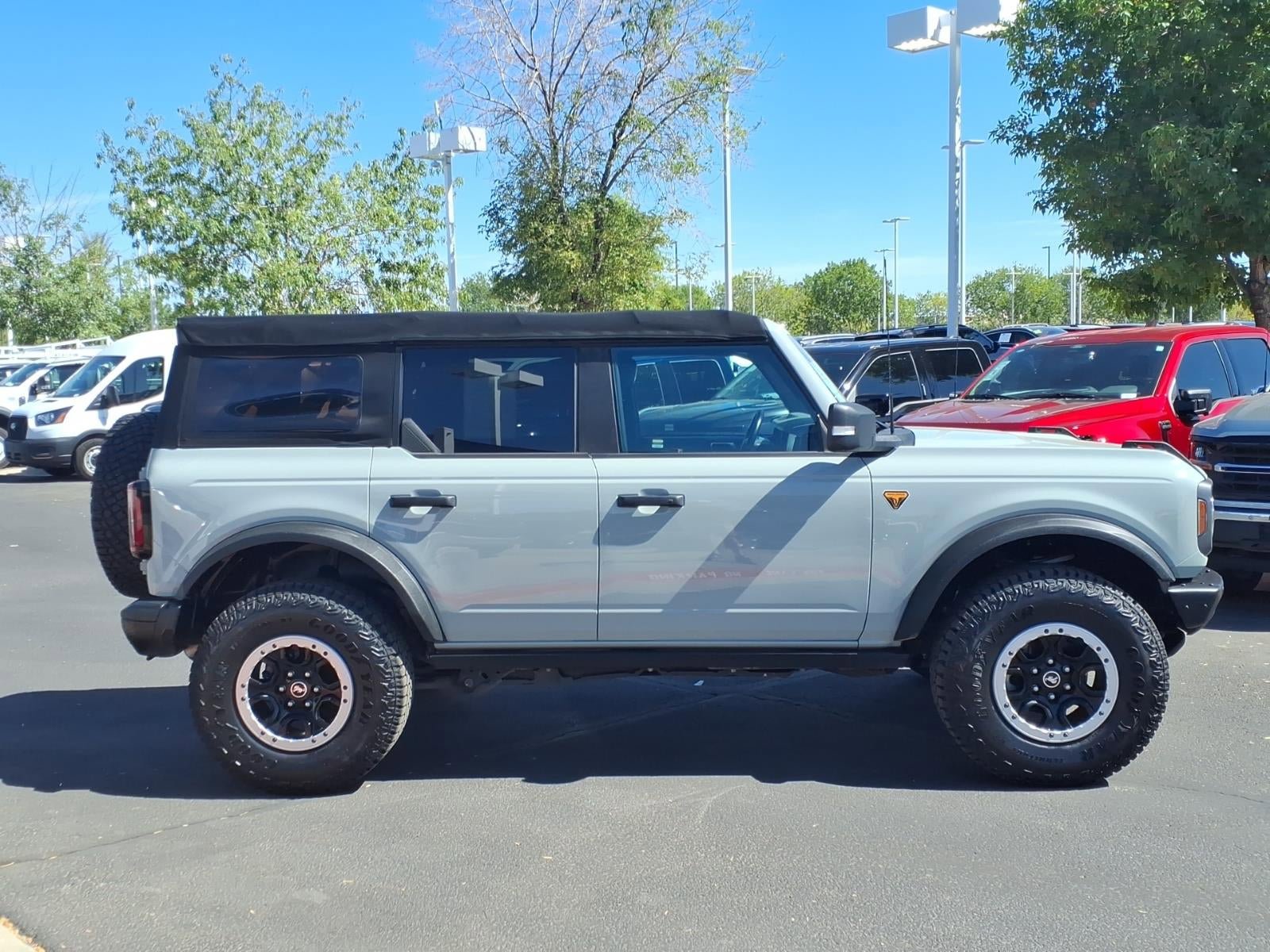 Certified 2021 Ford Bronco Badlands AWD/4WD image 3