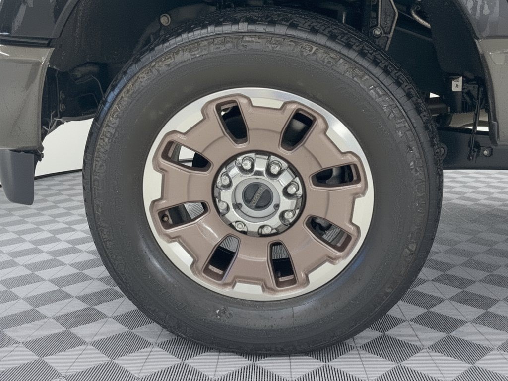 Certified 2024 Ford F250 King Ranch AWD/4WD image 10