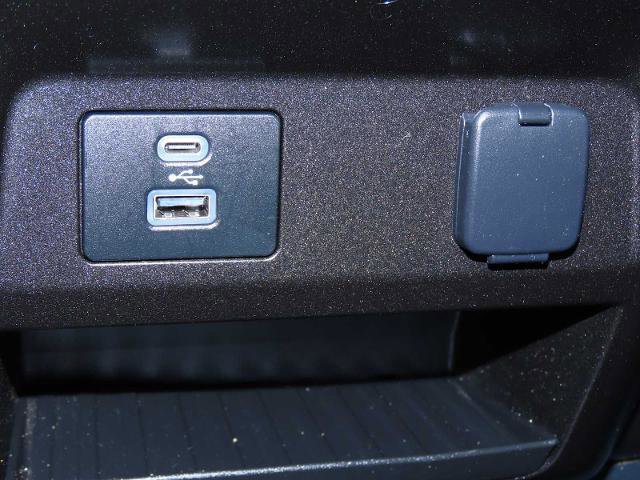 Certified 2022 Ford F250 XLT AWD/4WD image 31