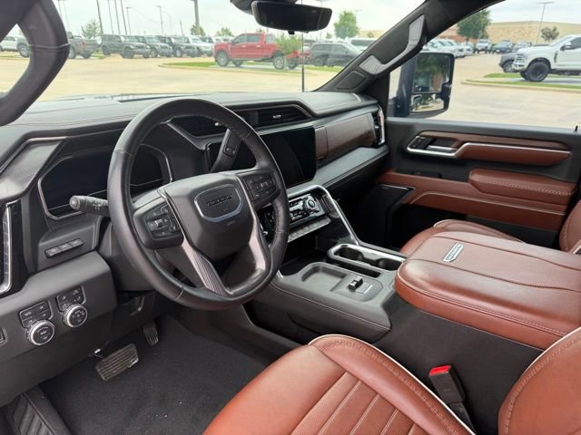 Used 2025 GMC Sierra 2500 Denali Ultimate AWD/4WD image 11