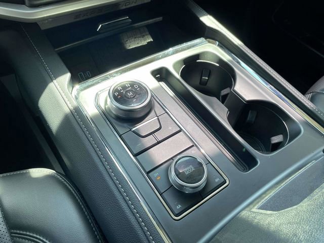 Certified 2023 Ford Expedition XLT image 21