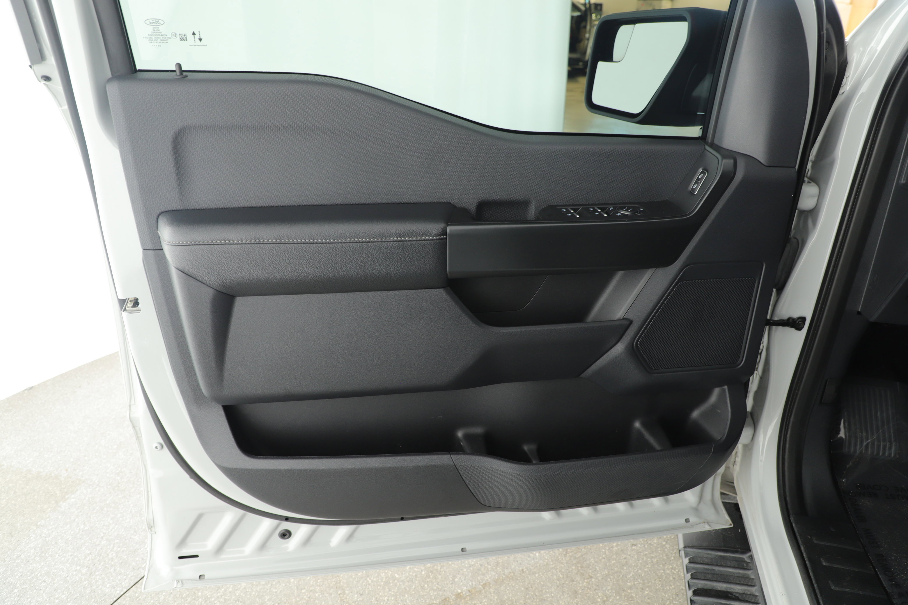 Certified 2023 Ford F150 XL w/ STX Appearance Package image 8