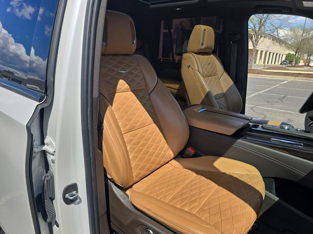 Used 2021 Cadillac Escalade Sport w/ Driver Assist Tech Package image 26