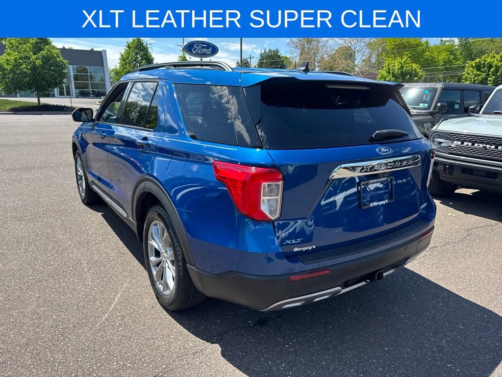 Certified 2023 Ford Explorer XLT w/ Equipment Group 202A AWD/4WD image 8