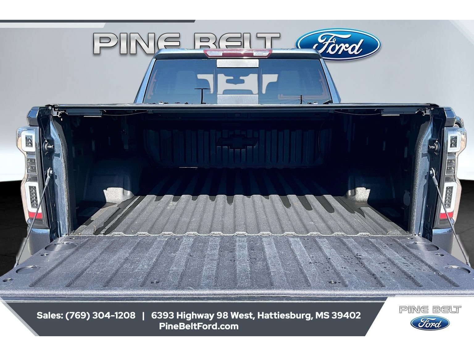 Used 2021 Chevrolet Silverado 1500 RST w/ All Star Edition Plus AWD/4WD image 12